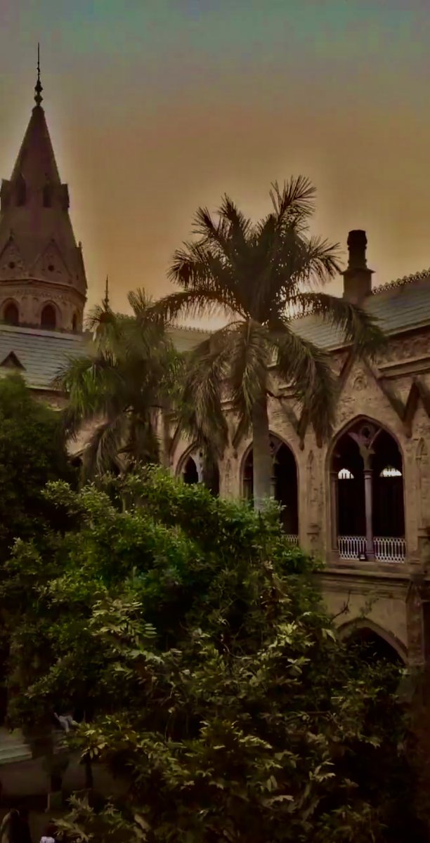 who_tfcaress's tweet photo. The Jannat on Earth..The GCU 🖤 https://t.co/tmkHVj9TYE