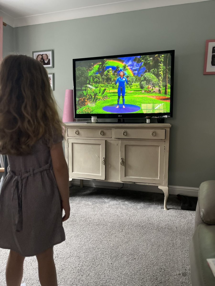 mrskinglll's tweet image. Yoga time!! Even little bro is joining in #homework #seedlingclass @castlechurchps @ChildrenFirstLP
