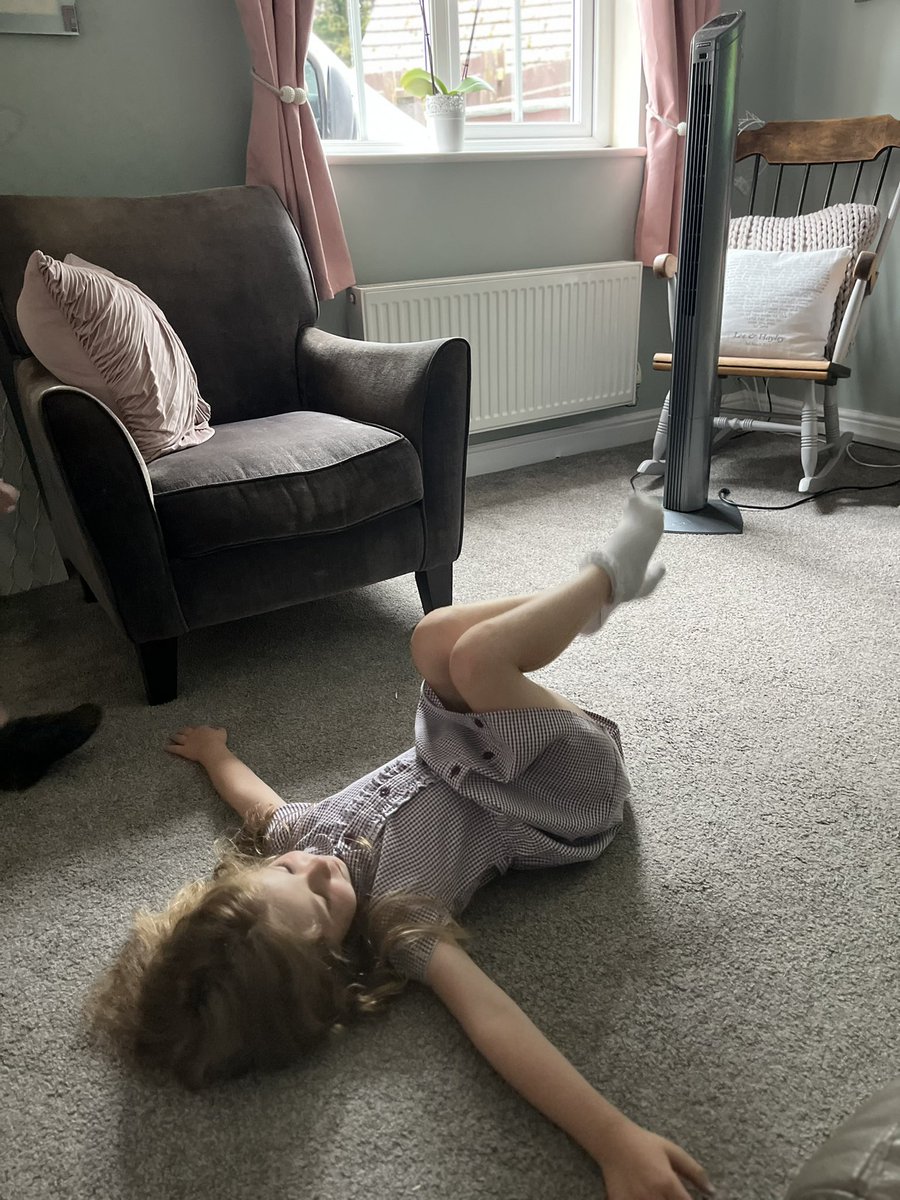 mrskinglll's tweet image. Yoga time!! Even little bro is joining in #homework #seedlingclass @castlechurchps @ChildrenFirstLP