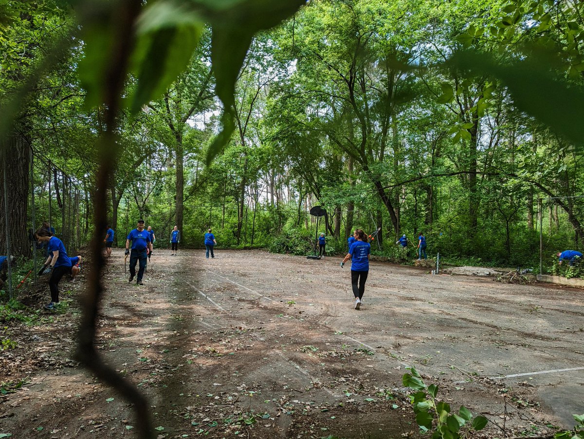 Last month, <a href="/CHSInc/">CHS Inc</a> brought their Spirit of Service Day to Shepard Farm! Their team pulled buckthorn, cleaned up grounds and trails, and cleared the old tennis court for event use.

Thank you, volunteers, for improving our spaces that support environmental education at Dodge!