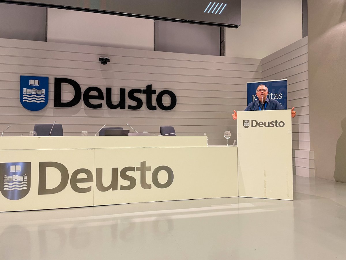 Educación Jesuitas tweet media