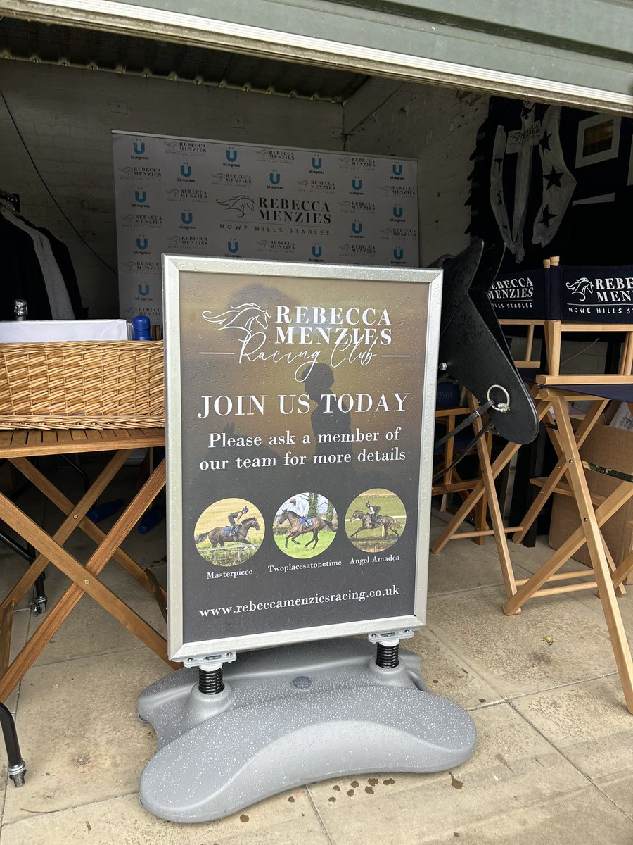 Just a reminder that members of the team will be at the #greatyorkshireshow this week at Stand 117 ! Please RT and come and say hello 🐎