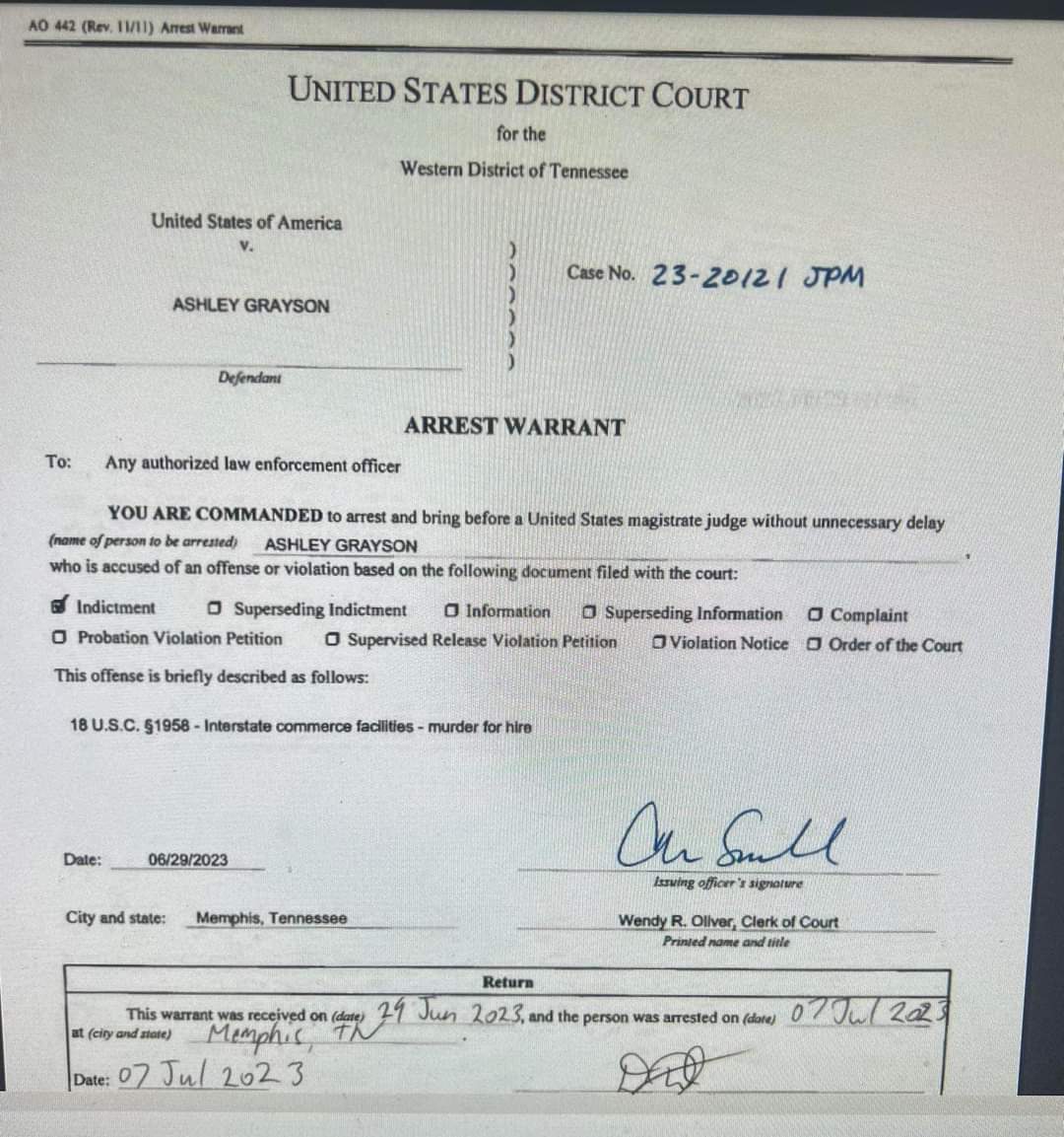 AshyGraysonM4H's tweet photo. Looks like someone turned themselves in on July 7th and bonded out 2 days later. Still can't believe the judge only gave her a $10,000 bond. But hey, it's a start!

#AshleyGraysonM4h #JoshuaKingGrayson #M4H https://t.co/jK01xX915G