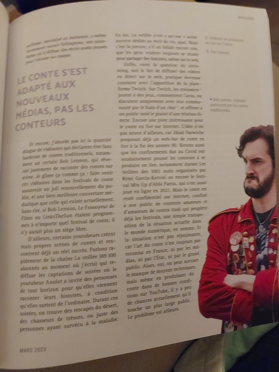 Pouiny007's tweet photo. @RoiLennon @NotaBeneMovies @FrancoisTheurel  vous êtes au courant que vous êtes cités dans "La grande oreille", la revue des arts de la parole ? 😆 je vous attendais partout sauf là ! https://t.co/XGaAMZ9G1F