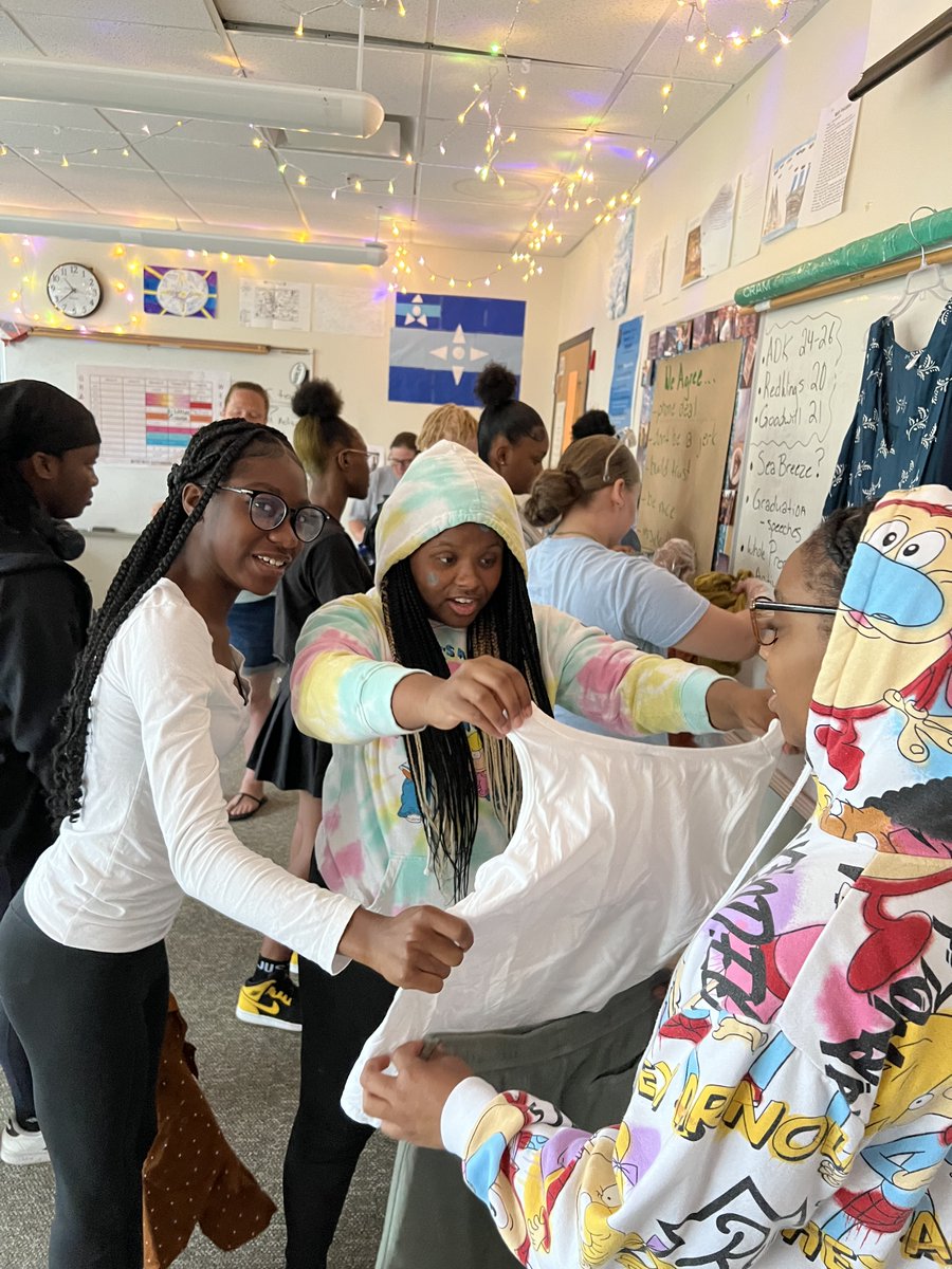 Goodwill_FLX tweet media