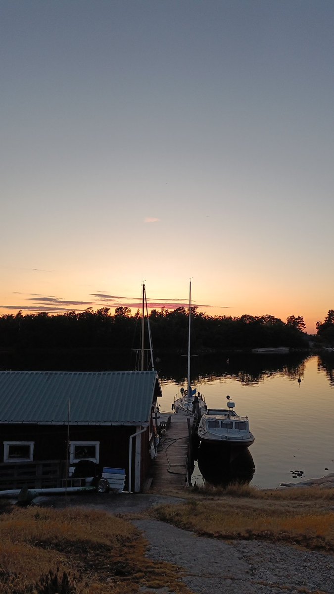 s/y Helvi tweet media