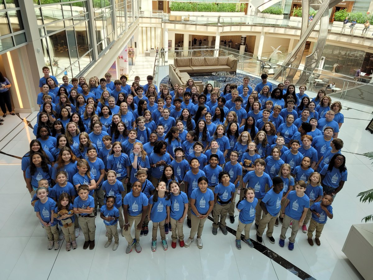 So proud to have our Canadian delegate, Tilly Stimpson, at Children’s Congress in Washington, D.C., joining 162 other youth delegates in fighting for a world without type 1 diabetes. #JDRFCC23