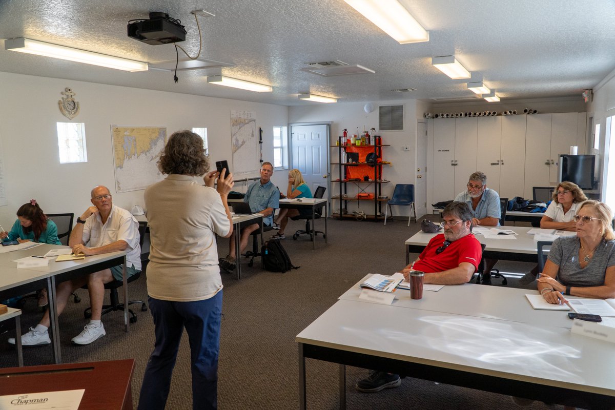CSeamanship's tweet photo. We had another busy day at Chapman School of Seamanship! 📚
Today, we had students join us for our Youth Summer Intermediate class, CPC 1000, and our July OUPV License Training. ⚓️

#YouthBoatingProgram #Summer #SummerCamp #Youth #Boating #BoatingSchool #BoatingEducation https://t.co/teJFDHYQYm