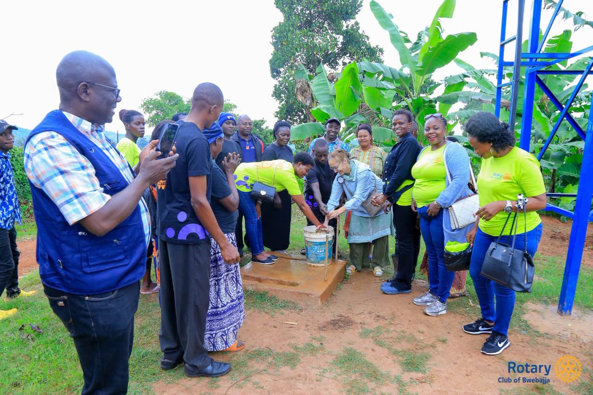 aninyesiga's tweet photo. Ngongolo Integrated Community Empowerment project was handed over to the community. 
#RotaryServiceAboveSelf 
#HopeCreating https://t.co/ycD7NXsEhD