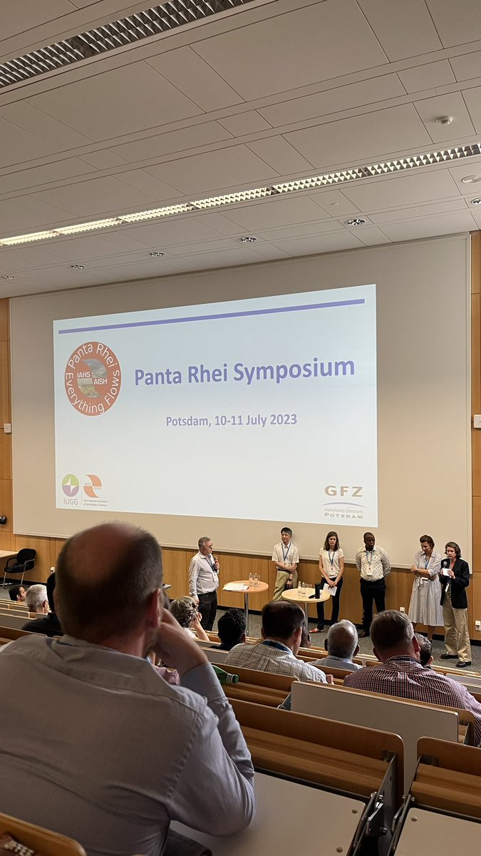 Very exciting first day of #iugg here at the #PantaRhei symposium @IAHS_AISH 

Always great to see what old and new friends are doing for a more sustainable world 

#hydrology
