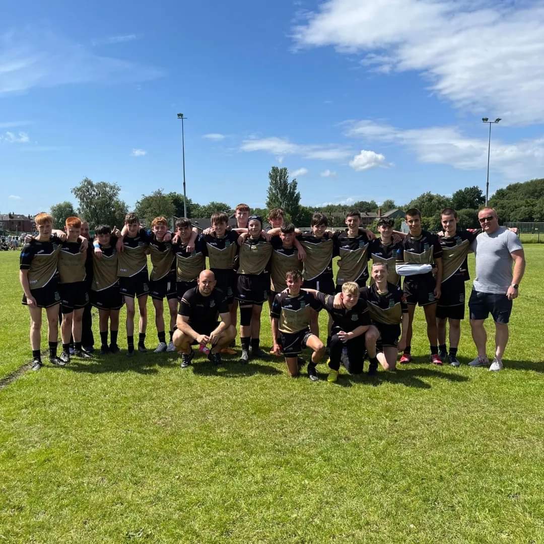 🖤💛𝗚𝗲𝘁 𝗪𝗲𝗹𝗹 𝗦𝗼𝗼𝗻💛🖤
A massive GET WELL SOON to Lewis Butler who sustained a broken collar bone in yesterdays 14s cup semi final win!
Hopefully you'll be ready and raring to go for the final!
#BlackAndGold #HindleyFamily #joinusnow