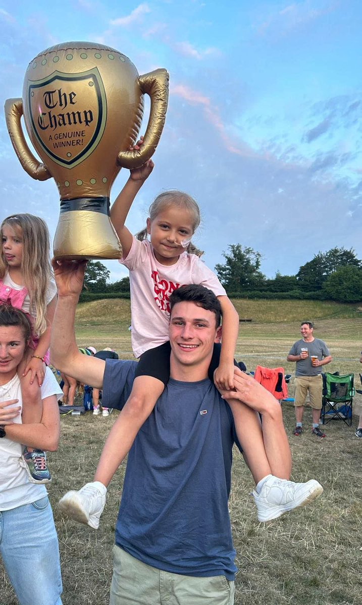 CWilliamsRacing's tweet photo. It’s hard to put into words how much Saturday meant to us. I don’t think think we can thank Harriet and the Tudor family enough for organising such an incredible for @CCLG_UK who fund vital research for childhood cancer. Thank you to everyone who donated helped out and turned up. https://t.co/ruvrvkTkuN