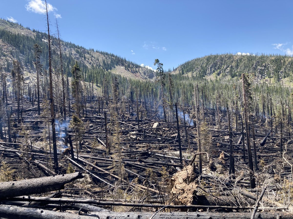 Update from the <a href="/usfsarp/">Forest Service, ARP</a> re #DevilsThumbFire: Size updated to 74 acres, containment remains at 30%. With today’s warmer weather, we expect fire activity on the east flank, and subsequent smoke, visible from #US40. THERE IS NO IMMEDIATE THREAT; crews are monitoring the area.
