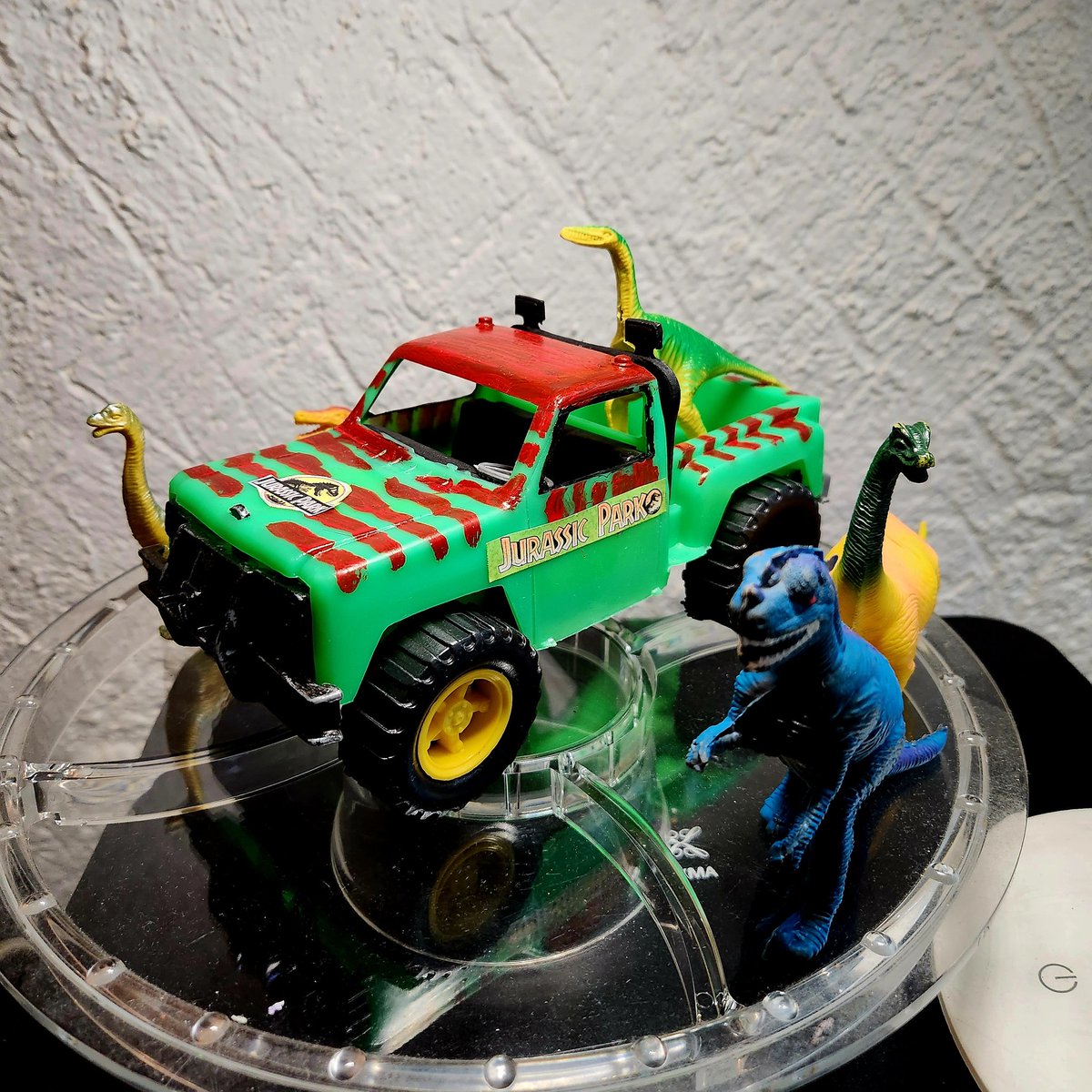 PacoCyborg's tweet photo. Jurassic Park bootleg jungle explorer
#bootlegtoys
#uglytoys
#tiangus https://t.co/imlyU7tUjL