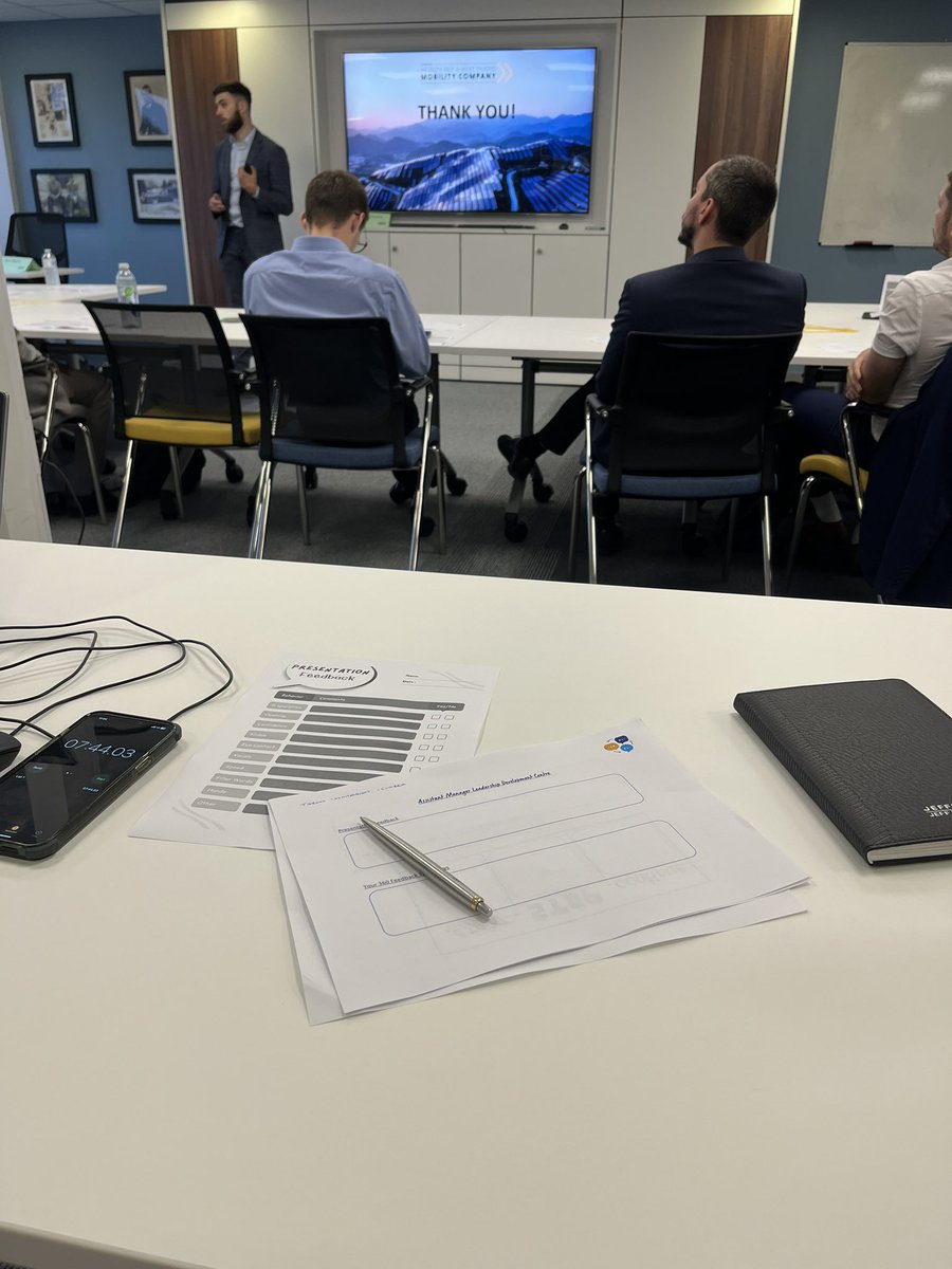 Great day in U399 today observing the assistant manager leadership development centre ! 

A lot of great talking points, ideas and feedback to get the next future leaders into management positions.

Thanks for inviting me down <a href="/U3Development/">Si Crumbleholme</a>