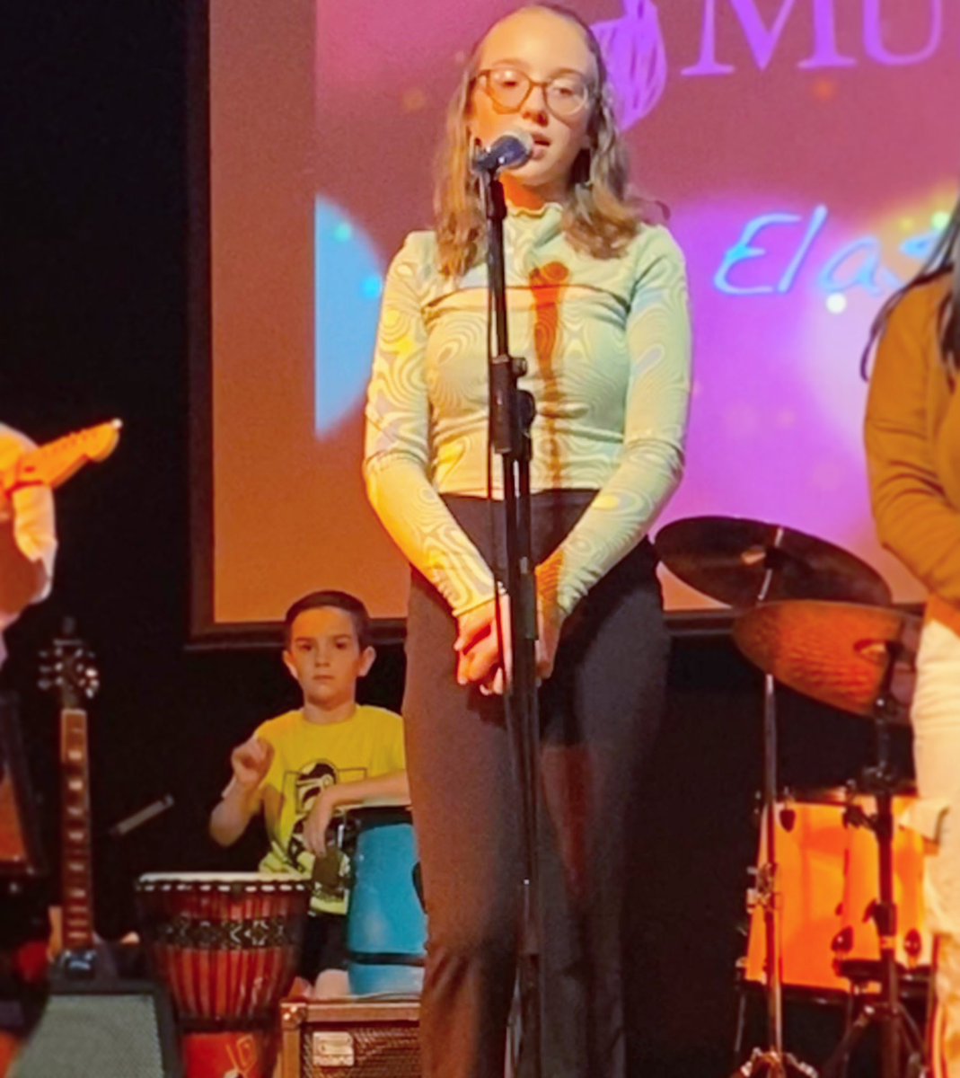 VoicePhaedra's tweet photo. Proud mom tonight of my two kiddies enjoying performing with their rock n pop band and my choir @Wtonmusic all the children were Fantastic little musicians! Roll on tomorrow for another concert! #music #MiniMe #MiniMusicians https://t.co/dwGydWtGDX