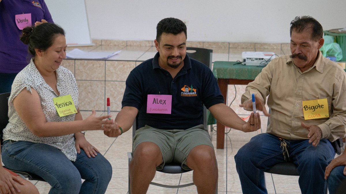 Los días 5 y 6 de julio, con el apoyo de <a href="/dkaaustria/">Dreikönigsaktion</a> y <a href="/h3_horizont3000/">HORIZONT3000</a>, se llevó a cabo en #ElSalvador una jornada de capacitación con 10 organizaciones salvadoreñas para aprender técnicas de educación popular y posterior difusión de sus respectivas Políticas de Protección.