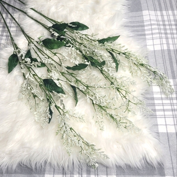 our_imperfect's tweet photo. So good I had to share! Check out all the items I'm loving on @Poshmarkapp #poshmark #fashion #style #shopmycloset #hobbylobby #hurley #lululemonathletica: https://t.co/K0e0gEotAY https://t.co/I74rRj6b4K