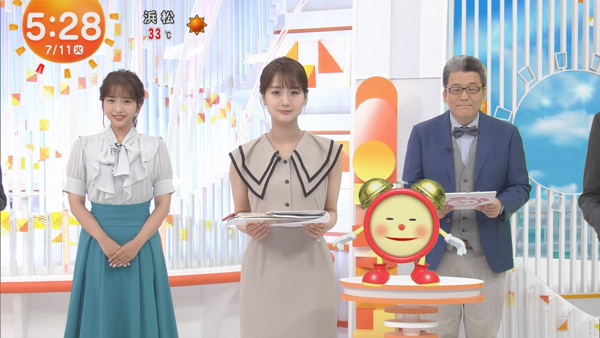 himakun's tweet photo. 井上さん、笑顔が輝いていますね！
#フジテレ��
#めざましテレビ
#井上清華
#軽部真一
#藤本万梨乃 https://t.co/aPfxYVLuvZ