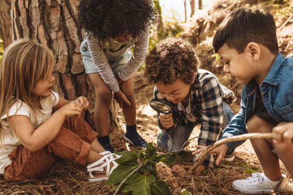 OptimusEd's tweet photo. Unleashing the Power of Play! 🌳

Olivia Coombe shares five fantastic outdoor activity ideas that will ignite imagination and foster invaluable skills.

https://t.co/SkQezzwxfU

#oeblog #outdoorplay #outdoorlearning #eyfs https://t.co/s1qNC43WMY