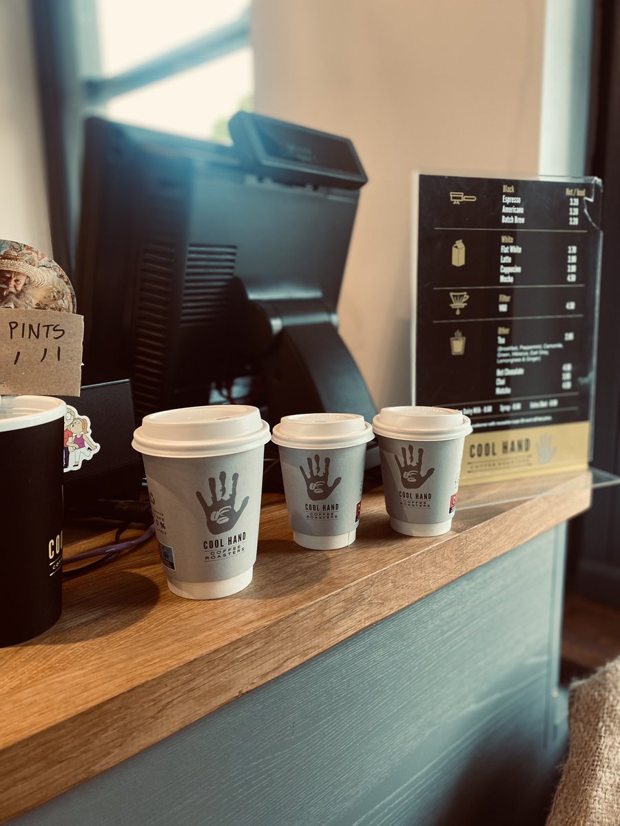 Lauraoc25's tweet photo. Coffee, chats and critical care…. #NotCork again unfortunately but at least the coffee is good 👌🙌🏻
#CoolHandsCoffee https://t.co/G2L18XstPr
