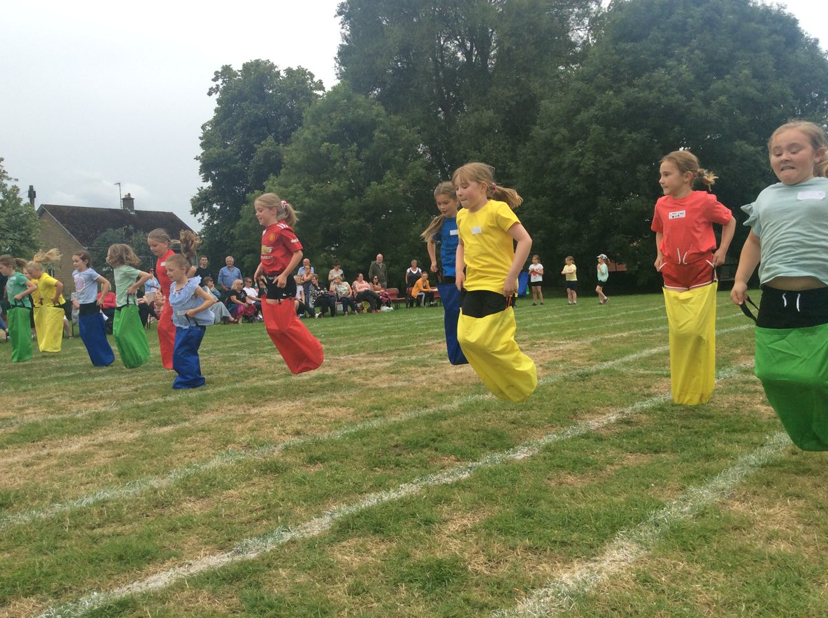 PickeringJunior's tweet photo. Today was Sports Day at #PCJS.  Well done to all the children who took part and to Keepers who were the winning house. Thank you parents for coming to support your children #sportsday. A great day was had by all! https://t.co/fi0aDVLFCA