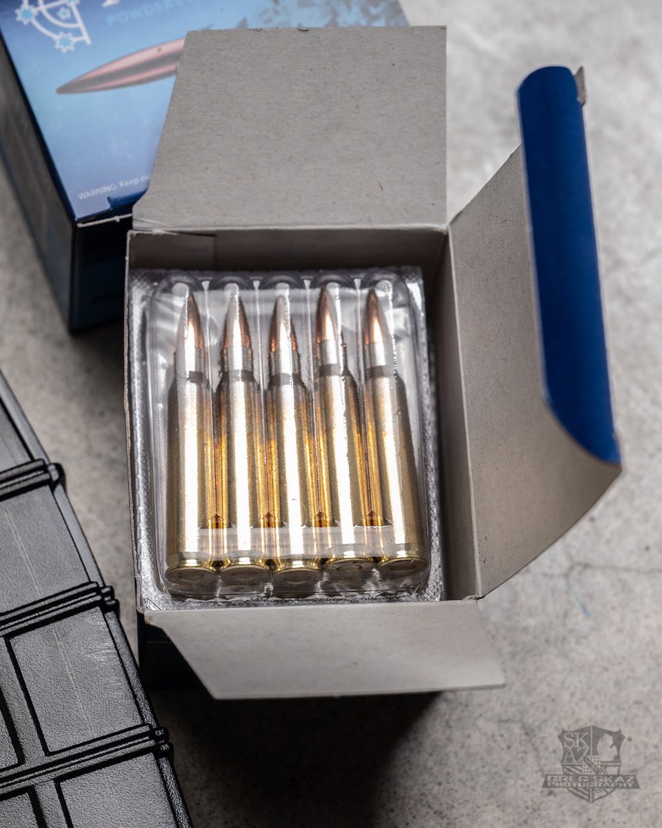 GlobalOrdnance's tweet photo. You know you have some of the best ammo on the market when you open the box and see @ADIWORLDCLASS !
Photo by @GregSkazPhotography
#globalordnance #ADIWORLDCLASS #arexusa #freedomseeds. https://t.co/kvzRBD82a0