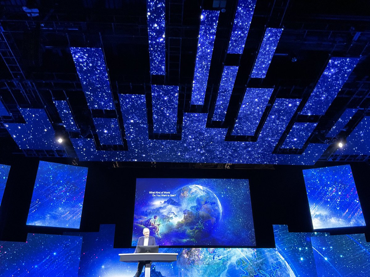 What kind of world DO you want to see?? How do we best take action toward that? … overcoming challenges, leveraging science and technology equitably, safely, honorably, living within our means
 #esriuc2023