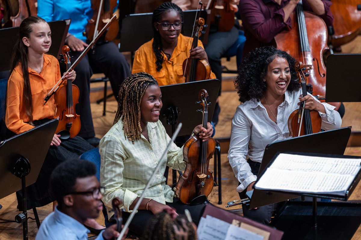 Invitation to attend the free Chineke! Junior Orchestra Summer development course.

🧵 1/5