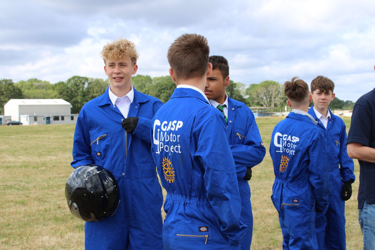 HoeValleySchool tweet media