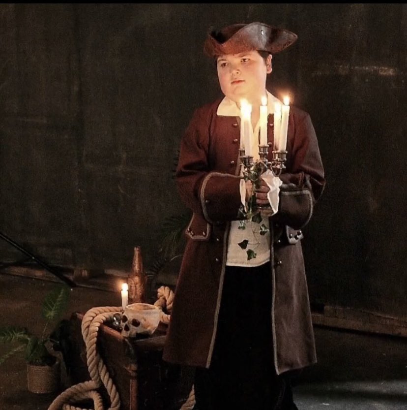 ChrissyMT67's tweet photo. What an absolutely beautiful picture. 🏴‍☠️💗🏴‍☠️
#CaptainKori #KrakenTheBox https://t.co/hLn3X8HTSE