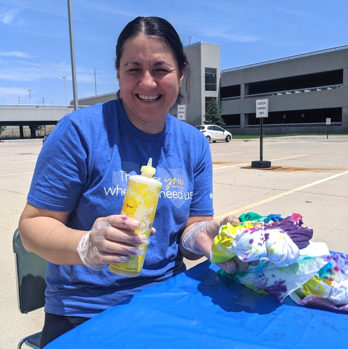 Members of Fearlessly You @ Blue, an employee resource group supporting and celebrating our LGBTQ+ employees, got together on Saturday for a tie-dye party!

They'll wear the shirts they dyed at next week's <a href="/heartlandpride/">Heartland Pride</a> Parade 🌈