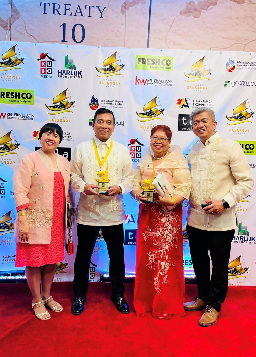 FilCdnCongress's tweet photo. Some of our Directors and organization members attended the recently concluded Golden Balangay Awards night in Edmonton #Alberta Congratulations to GB Foundation &amp; the winners this year! 
https://t.co/y7AeWAcKj7 https://t.co/T6TideI2dK