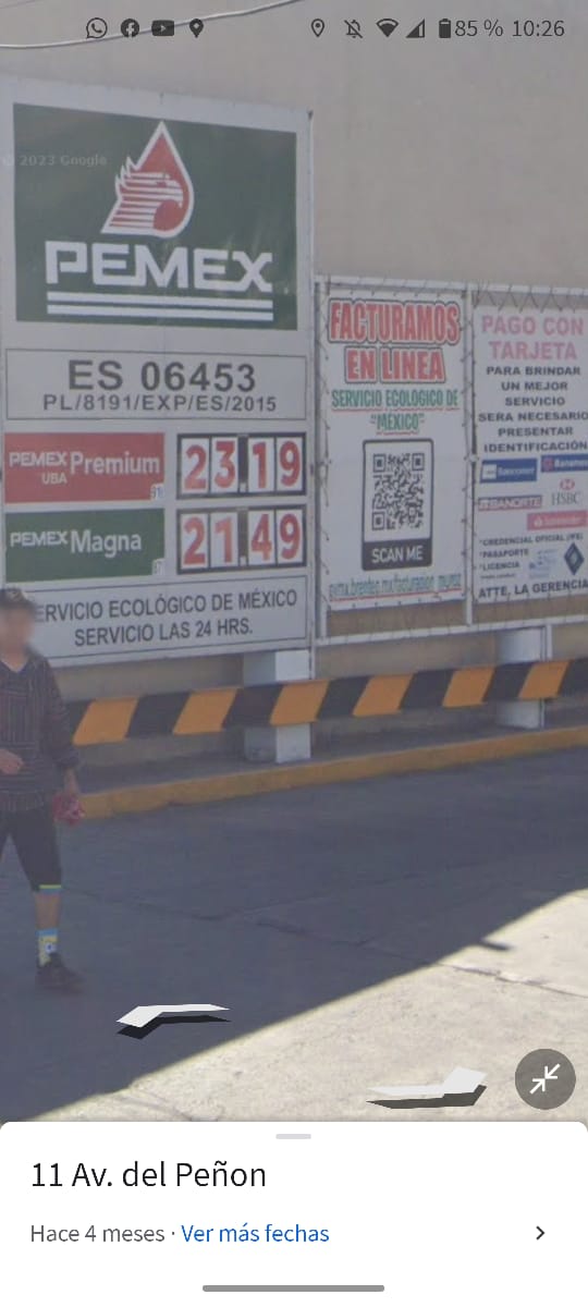 Rabit_CoDe's tweet photo. @Profeco quisiera reportar está gasolinería. Para que se le haga una inspección,pues hay irregularidades. El día de ayer pasamos a echar gasolina y la aguja del auto no subió. Está en Av. Del peñón Chimalhuacan. Se trató de hablar con el gerente. Pero como siempre no se presento https://t.co/QQA27hejF3