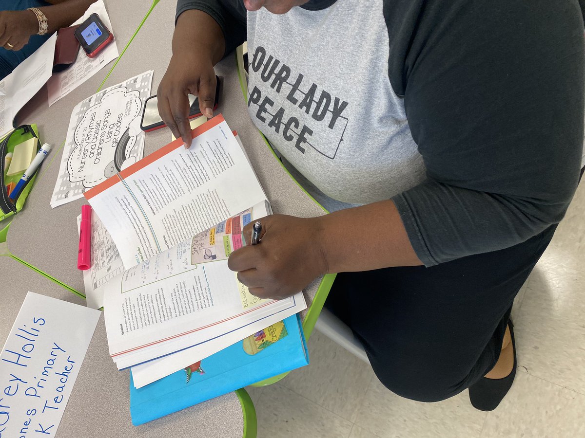 sweetsouthertea's tweet image. #SEED2023
👀Ts making Big Gains with Small Moves &amp;amp; #Ellevation @AldineISD @DrFavy @Rodriguezpaty19 @Daviseslmatters @AldineESL @clynvan1 @ELAted_in_TX @getitrightglo