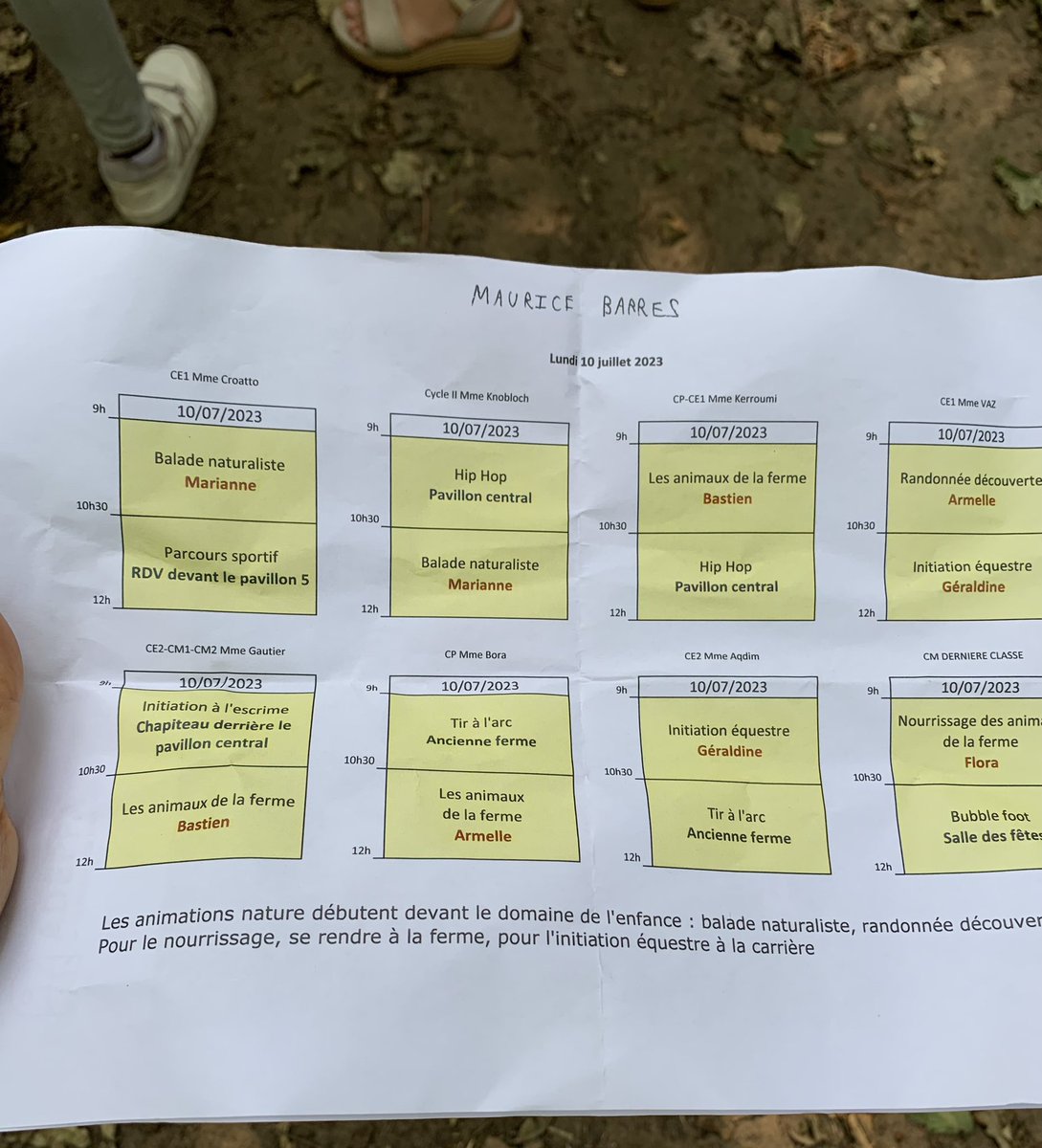 CroattoSandrine's tweet photo. #vacancesapprenantes 
Aujourd’hui c’était balade naturaliste 🌿🌳🪵 🐿️🦝🦡🦌🐾et parcours sportifs 🏃‍♂️dans la forêt de Vigy à la #adeppa. La matinée s’est terminée par un bon repas.😋 Puis retour à la @CiteEdMetzBorny pour les ateliers de maths et de français.On continue demain ! https://t.co/8HRMrbzDte
