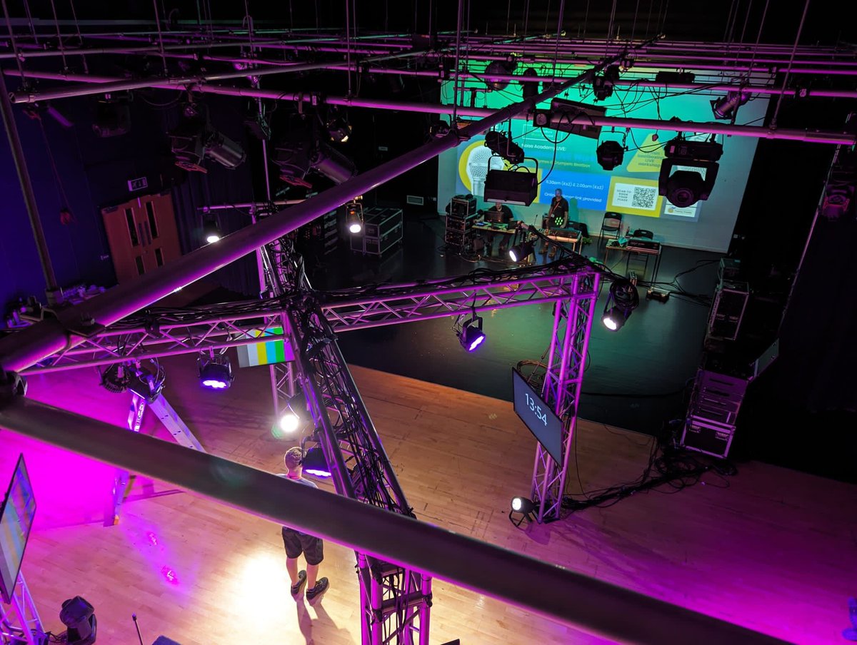 WaltonPArts's tweet photo. Are you ready for #BeatboxingLive? It’s TOMORROW!
How amazing does our theatre look?
@LMSlincsmusic @PeachyESltd @NoiseAcademyuk @walton_academy https://t.co/pc7VNLSRcf