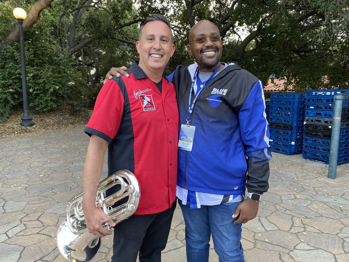 Hi_MehSandoval's tweet photo. For me, the best part of any DCI show is running into lifelong friends #DCI #DCIWest https://t.co/8IEEZcJlxv