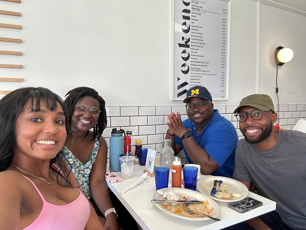 HBCUvc's tweet photo. We heard it's been a "We Outside" kind of summer for our Fellows, and TBH, we love to see it! 🥹⁠ 

From Boston to the DMV and the Bay Area, our #HBCUvcFam have shown up and shown out for one another, and that's what our #community is all about. ❤️⁠ https://t.co/Q9RAppQXg7