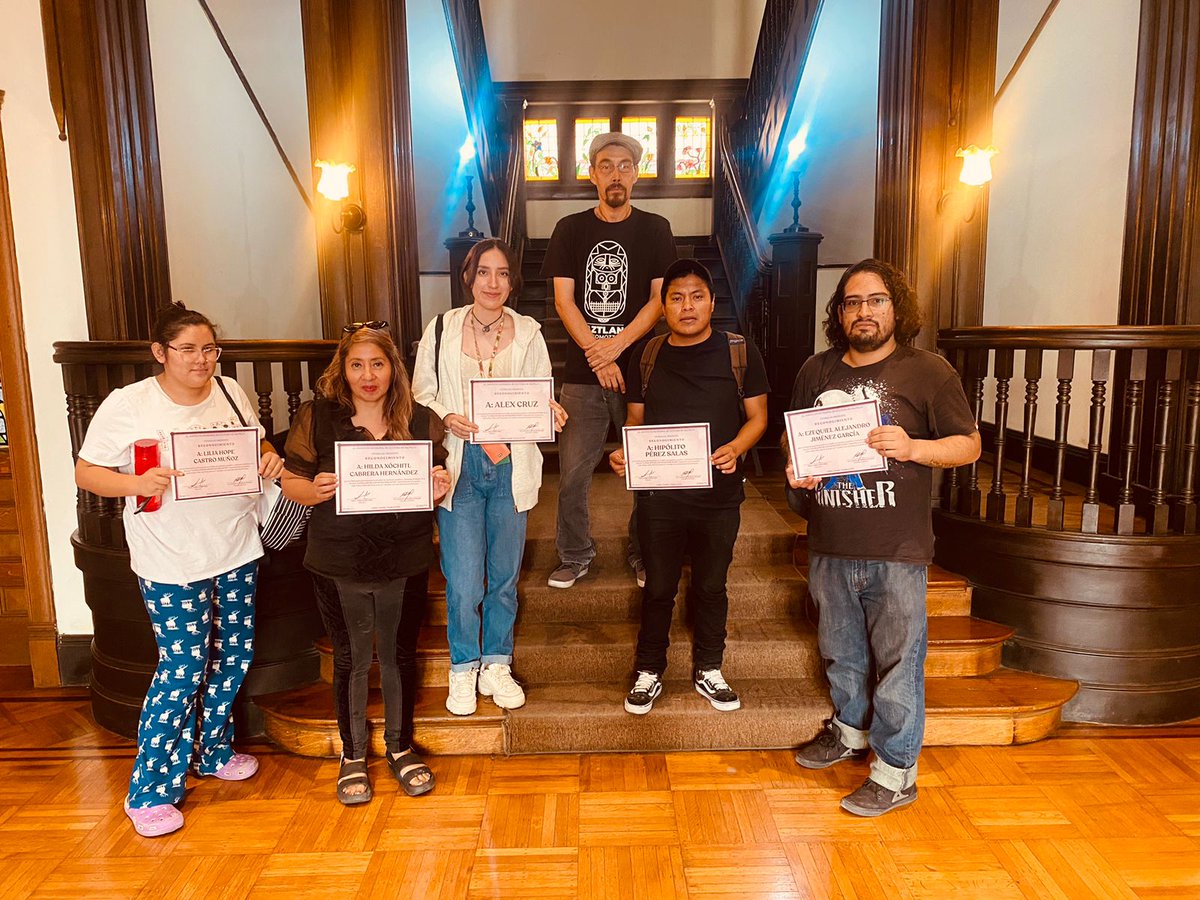 Jucefele's tweet image. Taller de escritura creativa en casa Purcell.
#IMCS
#casapurcell