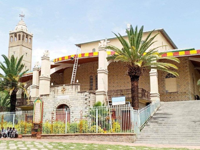 NatyYifru's tweet photo. ❗This is very heartbreaking to see.

Though I do believe it is appropriate for #Tigray Orthodox leaders to express their dissent & make their point unequivocally, to close down a church on a patriarch like Abune Mathias is wrong & unbecoming. I wish they were a little more gracious on this 😔