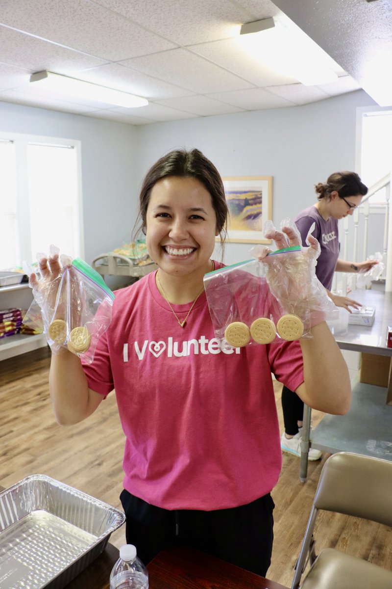 Volunteer Lubbock tweet media