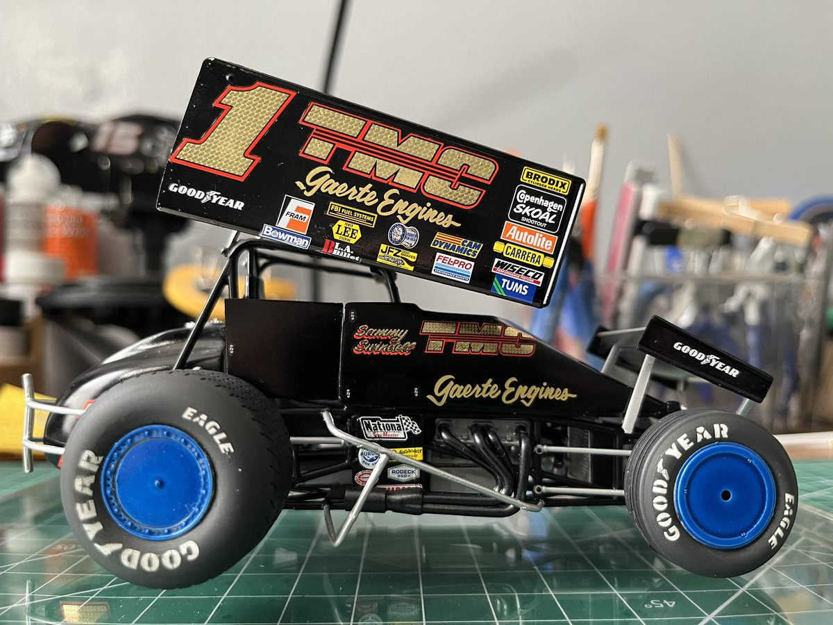 WarsawKnuckles's tweet photo. Well, here’s another completed build that we can thank @claykemp112 for… @1sam91 #TMC sprinter. Decals and hood from #Powerslide, paint is @TamiyaUSA, beadlocks and mudcovers from @DirtModeler, modified the nerfs and headers, added wing supports. @SWSChassis https://t.co/XcZVURCQPA