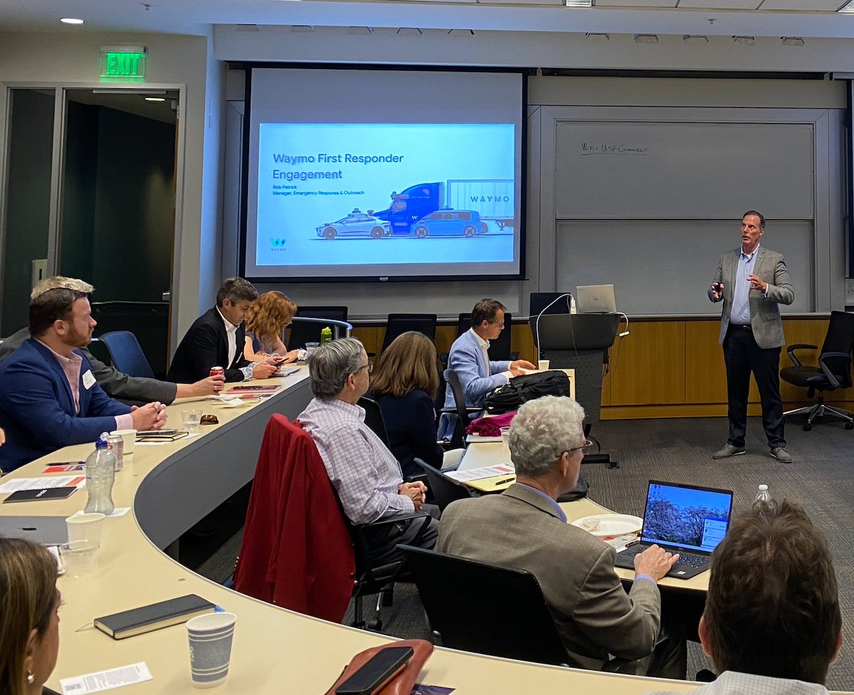 This past weekend, Waymo’s First Responder Outreach Manager, Rob Patrick talked about AV and law enforcement interaction with @billyriggs at the ITVFHA meeting, a forum for researchers, government officials, and companies to discuss automated driving. Here are some takeaways.