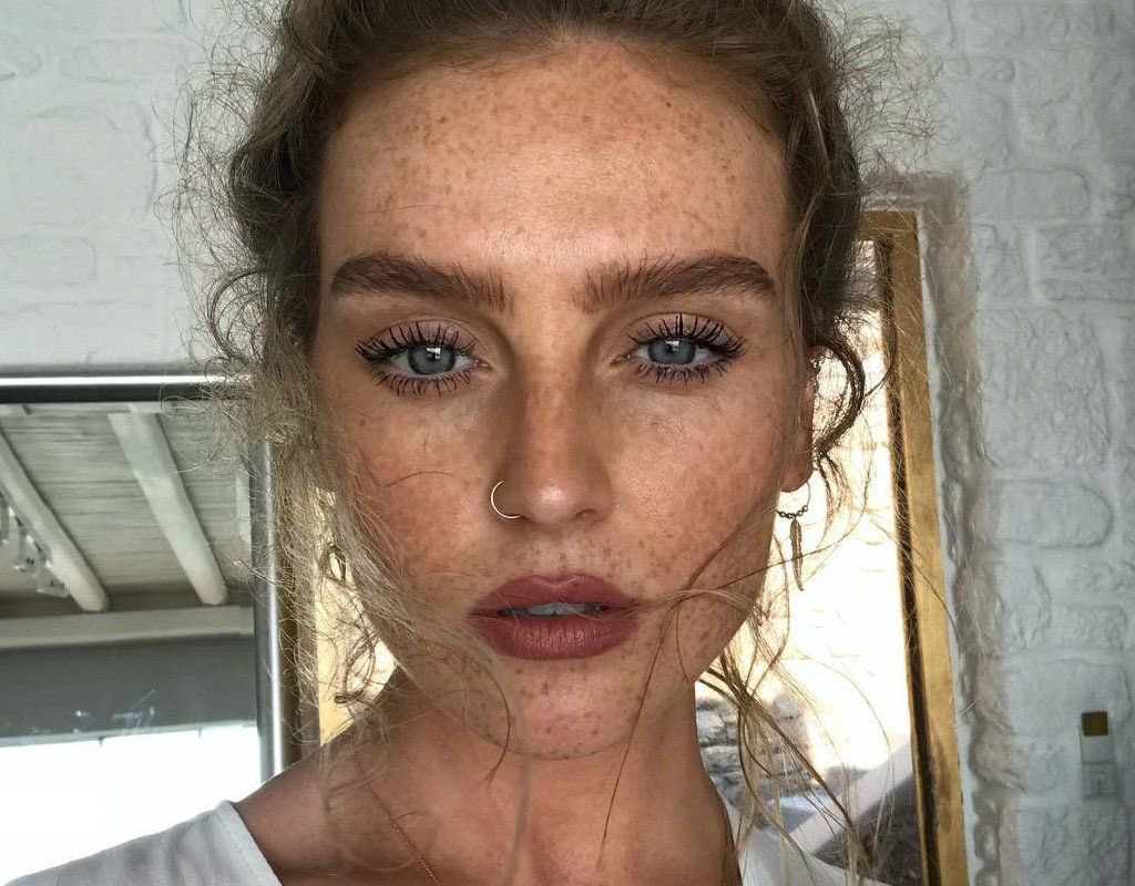 Happy 30th birthday to Perrie Edwards. 