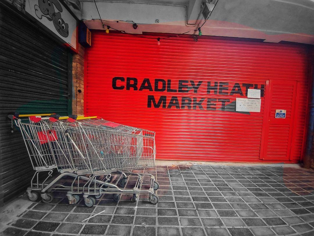 A splash of red 🛒❤
#blackcountry 
#cradleyheath