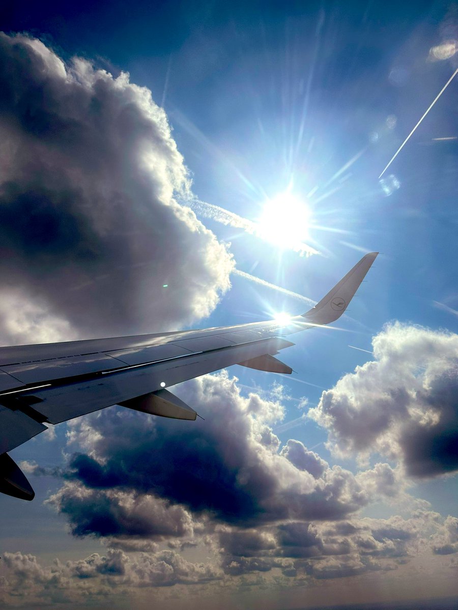 ✈️ In the air
#Munchen #photography #photooftheday #cloud