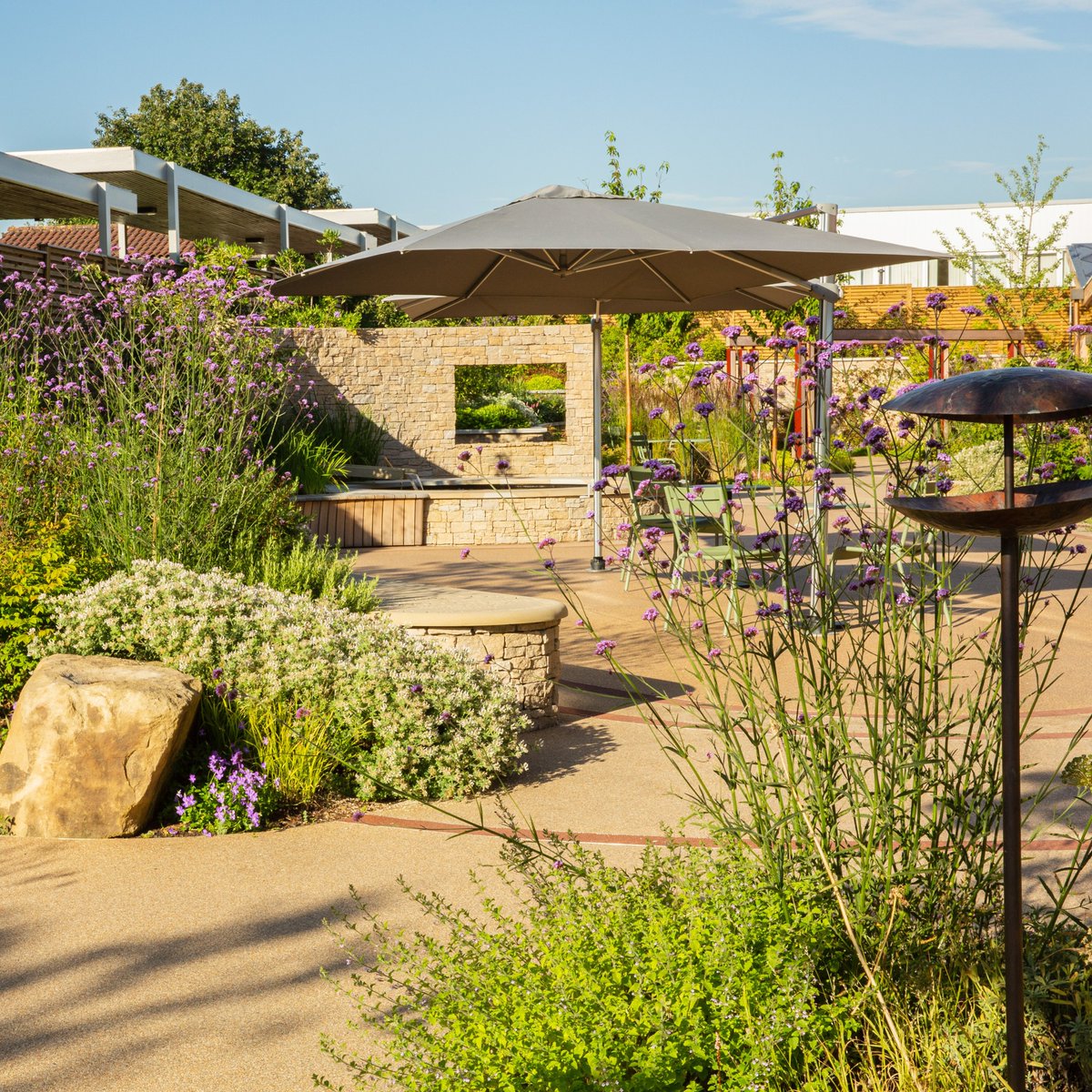 Buckinghamshire Healthcare NHS Trust tweet media