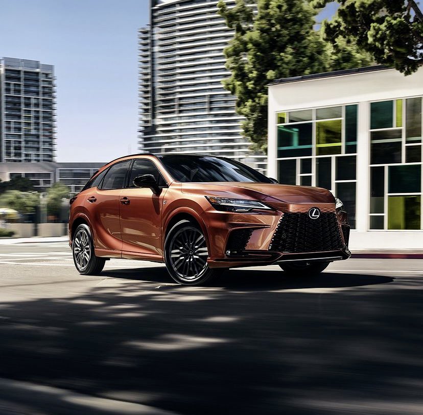 lexusofqueens's tweet photo. This is the next generation of Lexus
 #LexusRX [𝗟𝗜𝗡𝗞 𝗕𝗘𝗟𝗢𝗪] #lexusofqueens #longislandcity #queens #nyc #luxurycars #carsofinstagram #caroftheday #carswithoutlimits #experienceamazing

https://t.co/Eqs7135ZIz https://t.co/7yrNhEy5yw