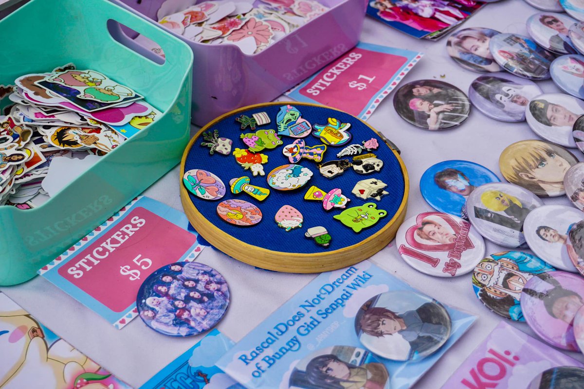 ISJUmx's tweet photo. Así se vivió el 1er Bazar de K-Pop📷en Culiacán, donde jóvenes emprendedores ofrecieron sus productos y cientos de personas se reunieron para disfrutar de una tarde llena de baile, comida y mucho más
Gracias Komorebi Asian Style por promover la cultura emprendedora 📷📷
#ISJU https://t.co/2Ye8BSWeOW